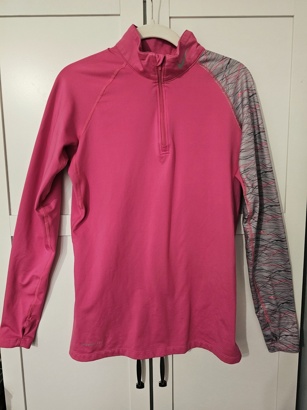 Nike Pro Combat Women's 1/4 Zip Pullover Pink Gray Scribble Pattern Sleeve Large